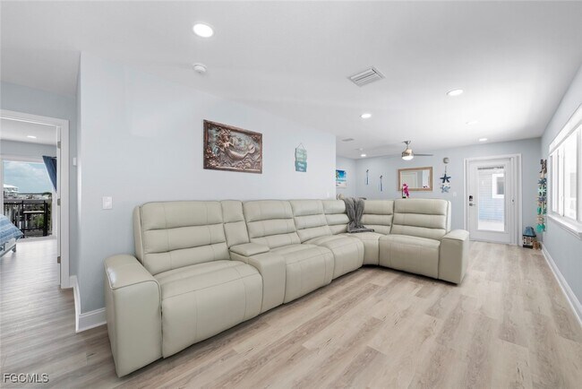 Building Photo - 6151 Estero Blvd