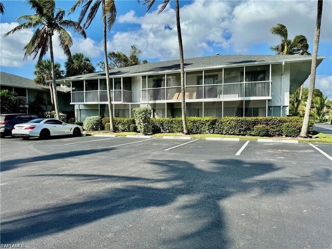 Building Photo - 1849 Maravilla Ave