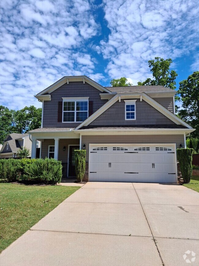 Building Photo - Beautiful 3-Bedroom Home with Bonus Room i...