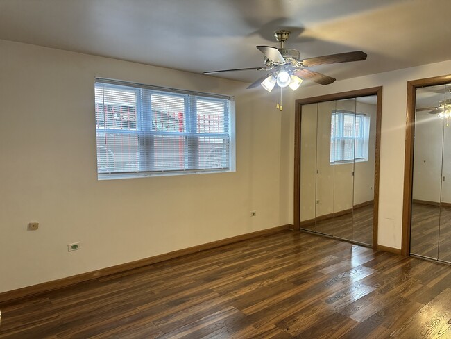 Building Photo - 3517 W 79th St