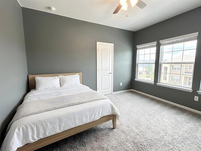 Building Photo - 756 Cherrystone Loop