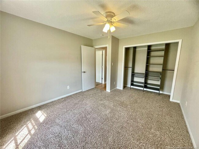 Building Photo - 2309 Village Dr