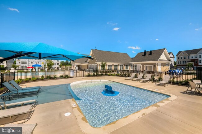 Building Photo - Gorgeous Open Concept 3 Bed 3.5 Bath Rental in Hanover