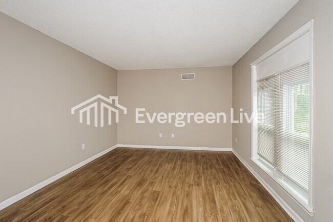 Building Photo - 3800 James Rd