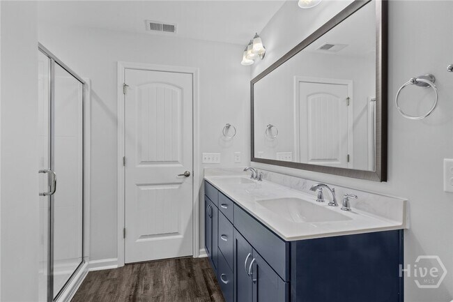 Building Photo - 310 Sessile Oak Dr