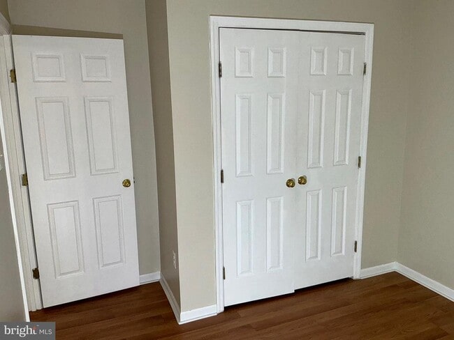 Building Photo - 20517 Lowfield Dr