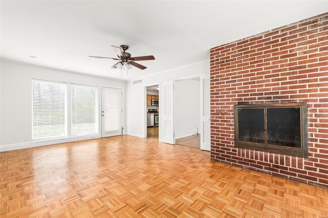Building Photo - 767 Wenneker Dr