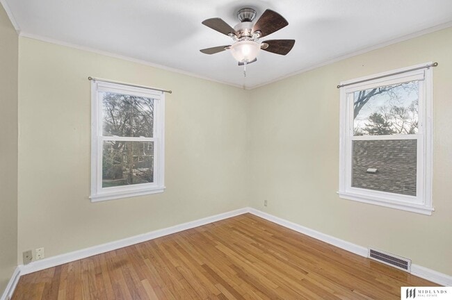 Building Photo - 5820 Walnut St