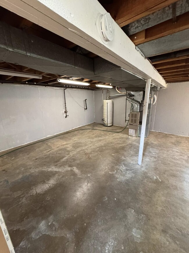 Basement - 760 Wachtel Ave