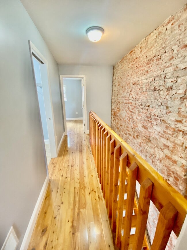 Building Photo - 2027 S Watts St.
