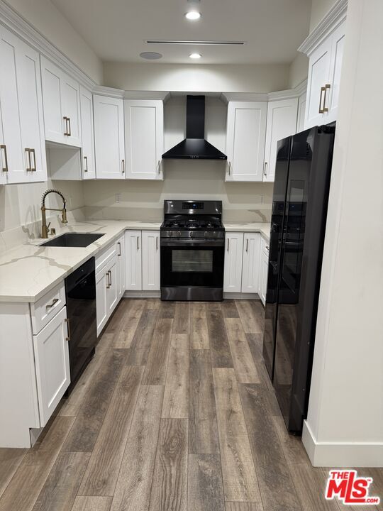 Building Photo - 621 Huntley Dr