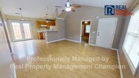 Building Photo - 811 Grathwol Dr