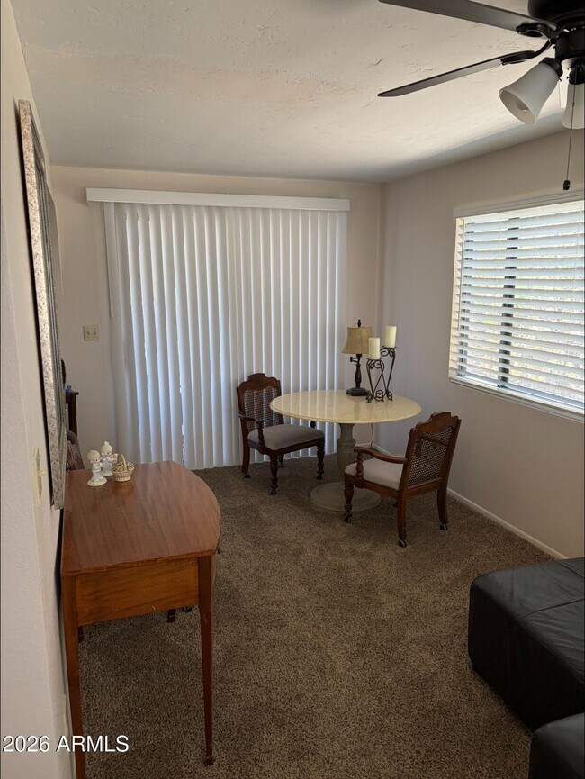 Building Photo - 26635 S Navajo Pl