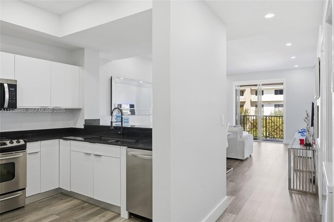 Building Photo - 8430 SW 8th St