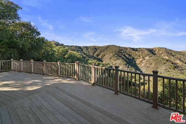 Building Photo - 22139 Alta Dr