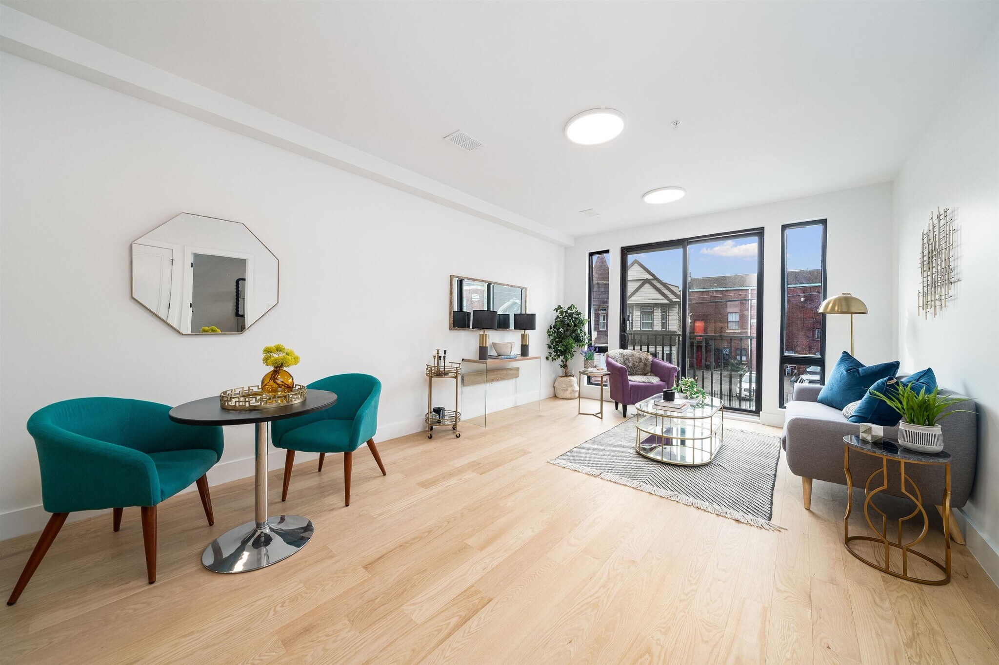 Building Photo - 10 Brinkerhoff St