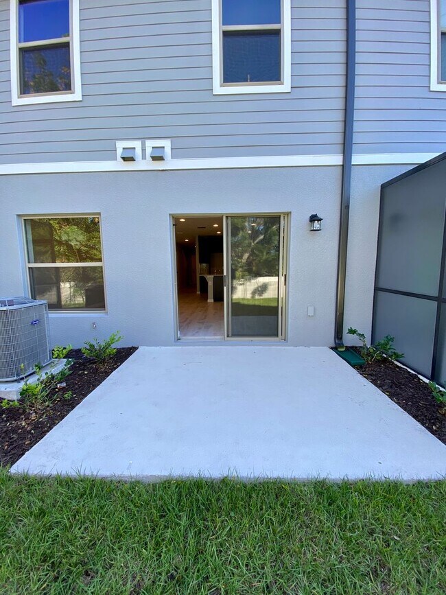 Building Photo - Brand New Townhome for Rent in Gated Commu...