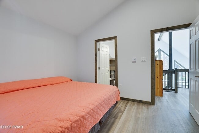 Building Photo - 1121 Cobblewood Rd