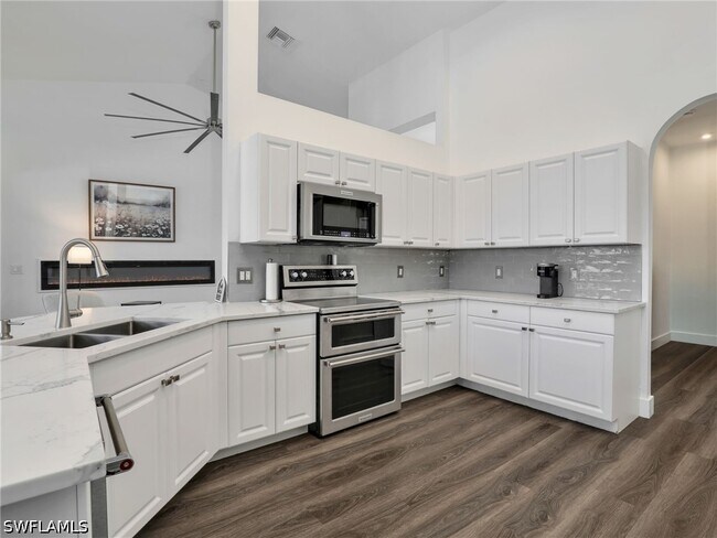 Building Photo - 8983 Mustang Island Cir