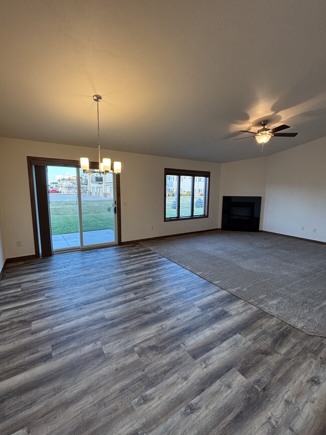 Building Photo - 2382 Jacobsen Rd