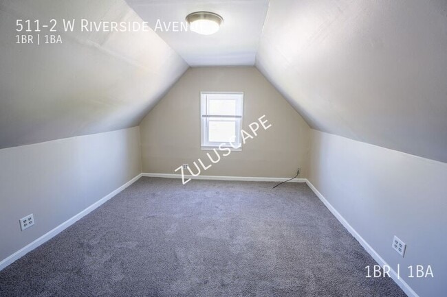 Building Photo - 511 W Riverside Ave