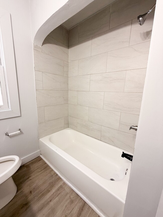 Building Photo - 15327 Cheyenne St