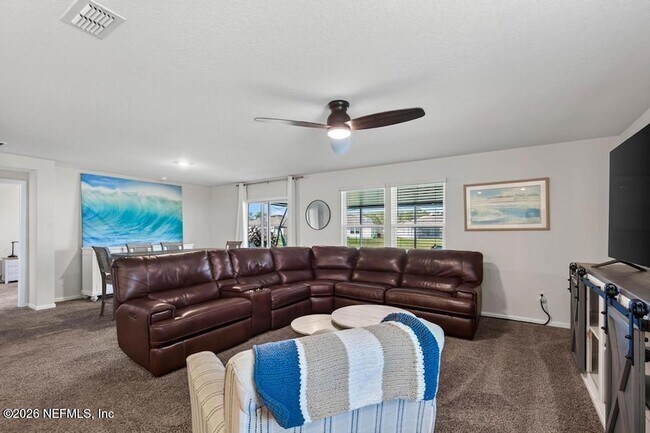 Building Photo - 14 Jarama Cir