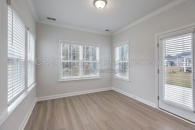 Building Photo - 536 Dunswell Dr