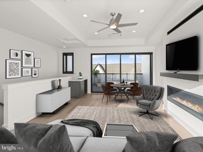 Building Photo - 14920 Dispatch St