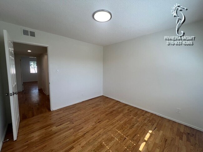 Building Photo - Torrance House 4 Bed 2 bath