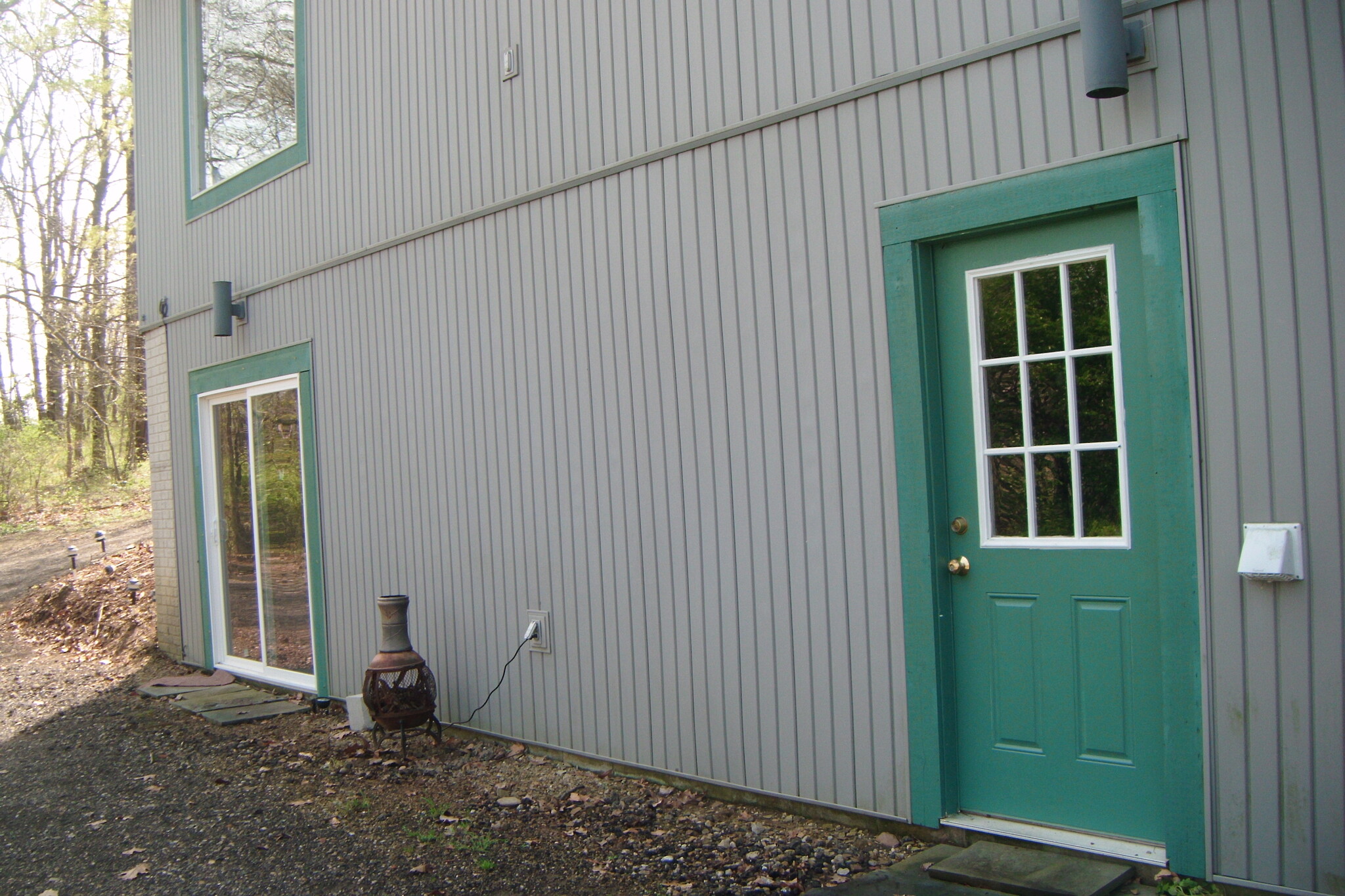 Building Photo - 11759 National Rd