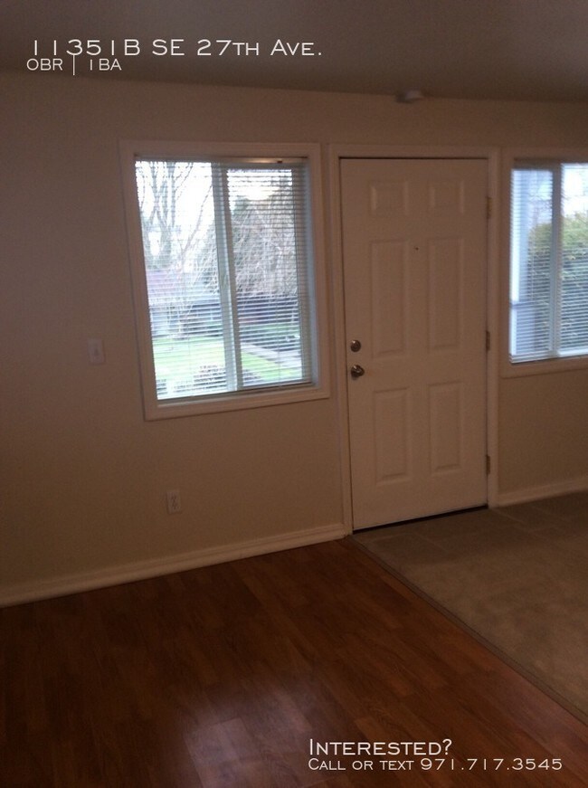 Building Photo - Dutch Village Apartments