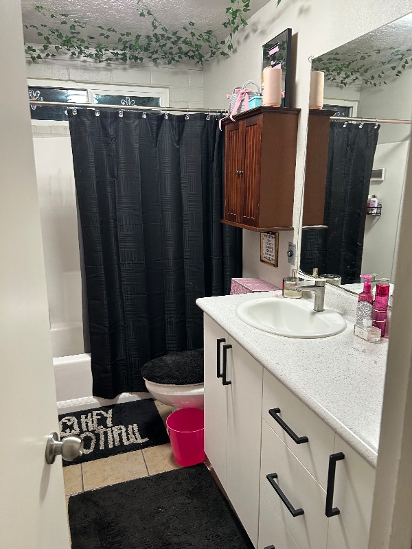 Building Photo - 2 St George Blvd