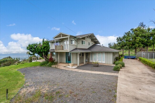 Building Photo - 18-505 Haleakala Hwy