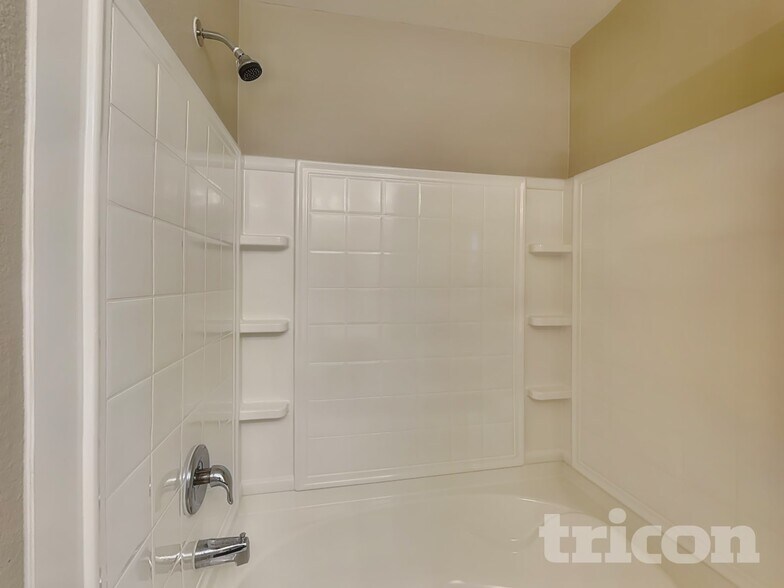 Building Photo - 2668 Clarks Mill Ln