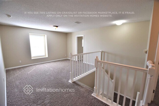 Building Photo - 16930 Sunrise Vista Dr