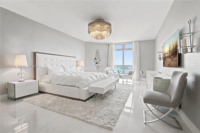 Building Photo - 17301 Biscayne Blvd