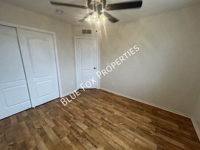 Building Photo - 5257 W Bobwhite Way