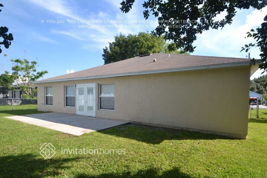 Building Photo - 936 Delano Ct