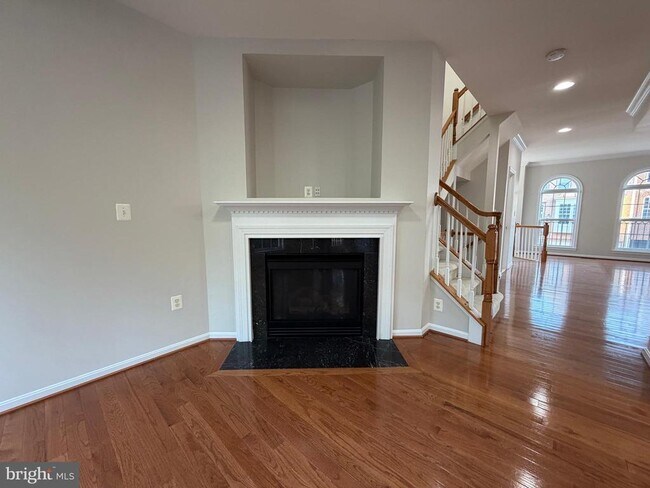 Building Photo - 5669 Faircloth Ct