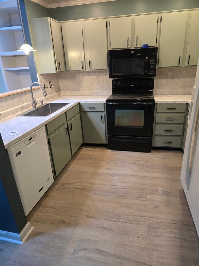 Building Photo - 5210 Village Way