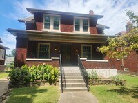 Building Photo - 831 Eastern Pkwy
