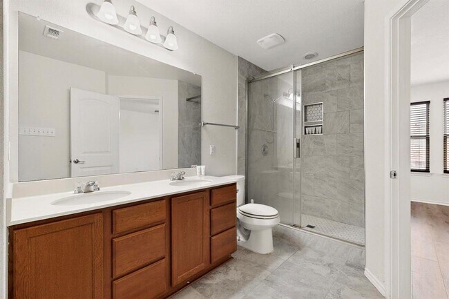 Building Photo - 6609 Garden Rose Path