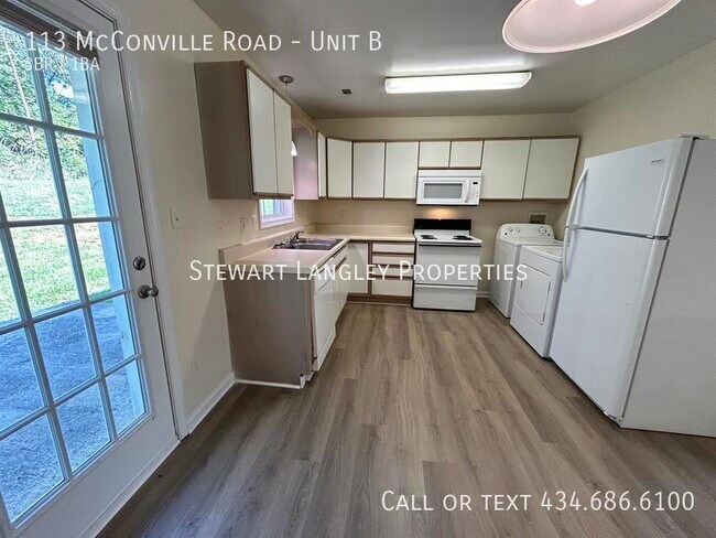 Building Photo - 113 McConville Rd