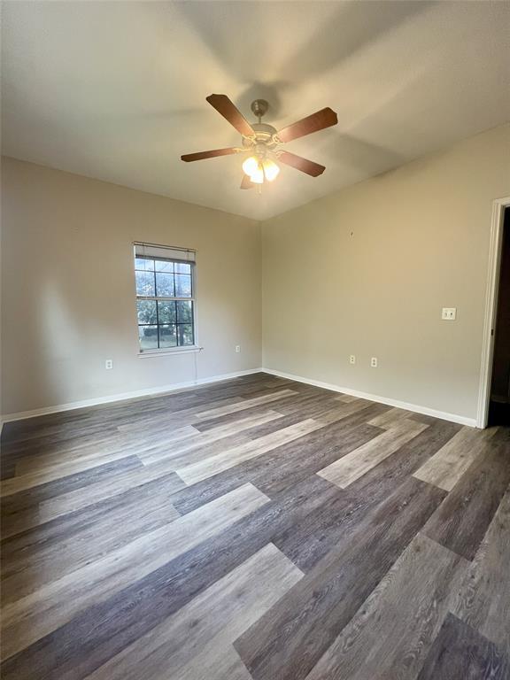 Building Photo - 1307 Walnut Ave