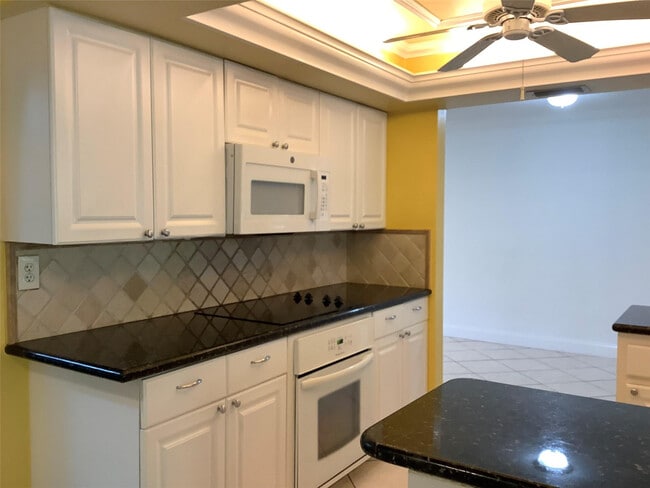 Building Photo - 4481 NW 1st Terrace