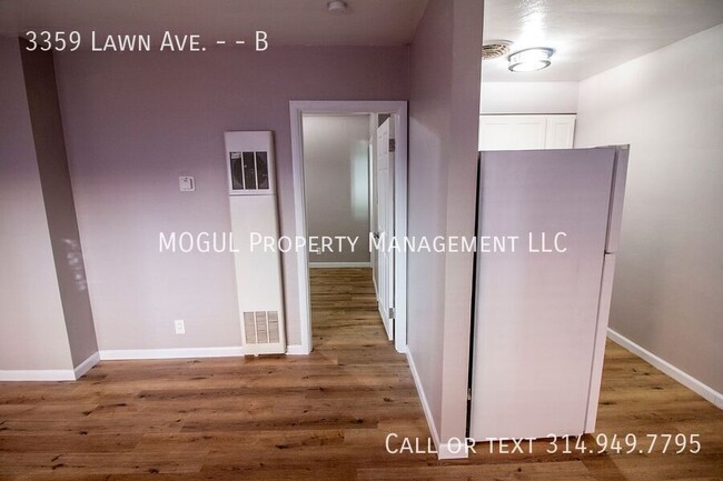 Building Photo - Super Clean and Ready For YOU!  The GROVE,...