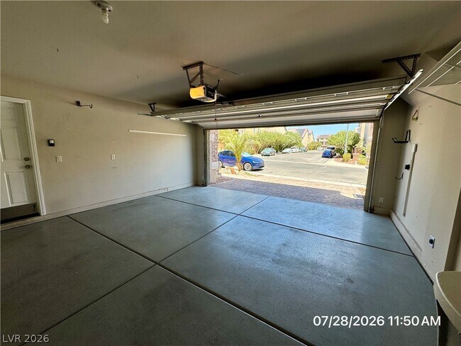 Building Photo - 6049 Thistle Meadow Ave