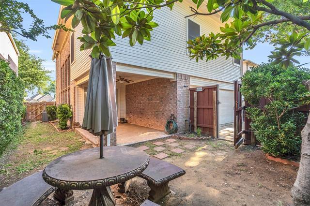 Building Photo - 3104 Sawtooth Dr