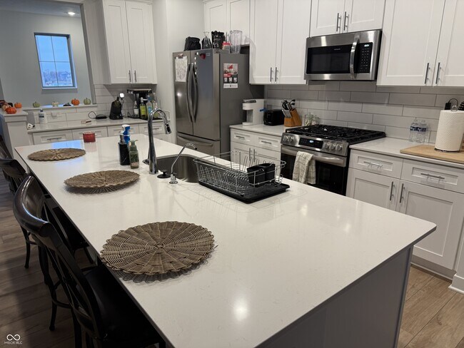 Building Photo - 13341 Minden Dr